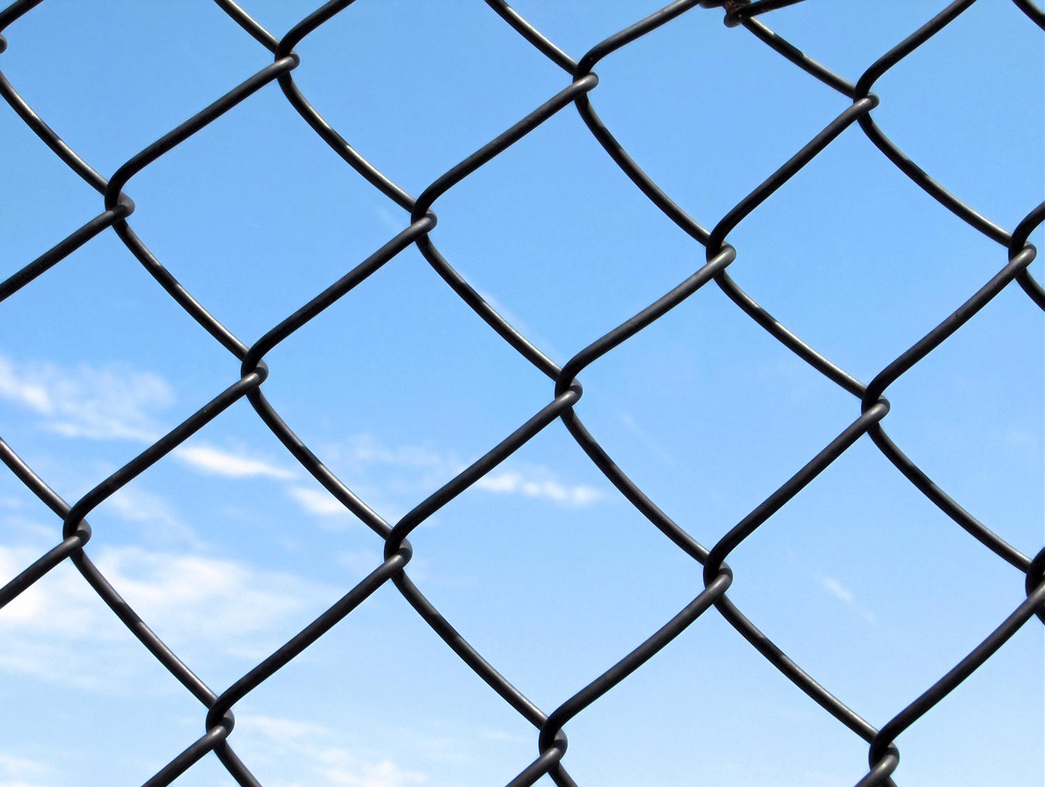 Anping factory produce PVC chain link fence