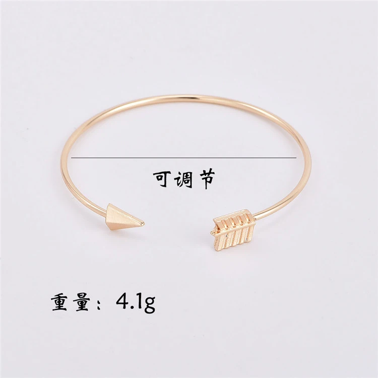 Promotion Gift Wholesale Women Handmade Custom Charm Fashion Bracelets Jewelry Simple Twisted Gold Plated Fashion Bracelet