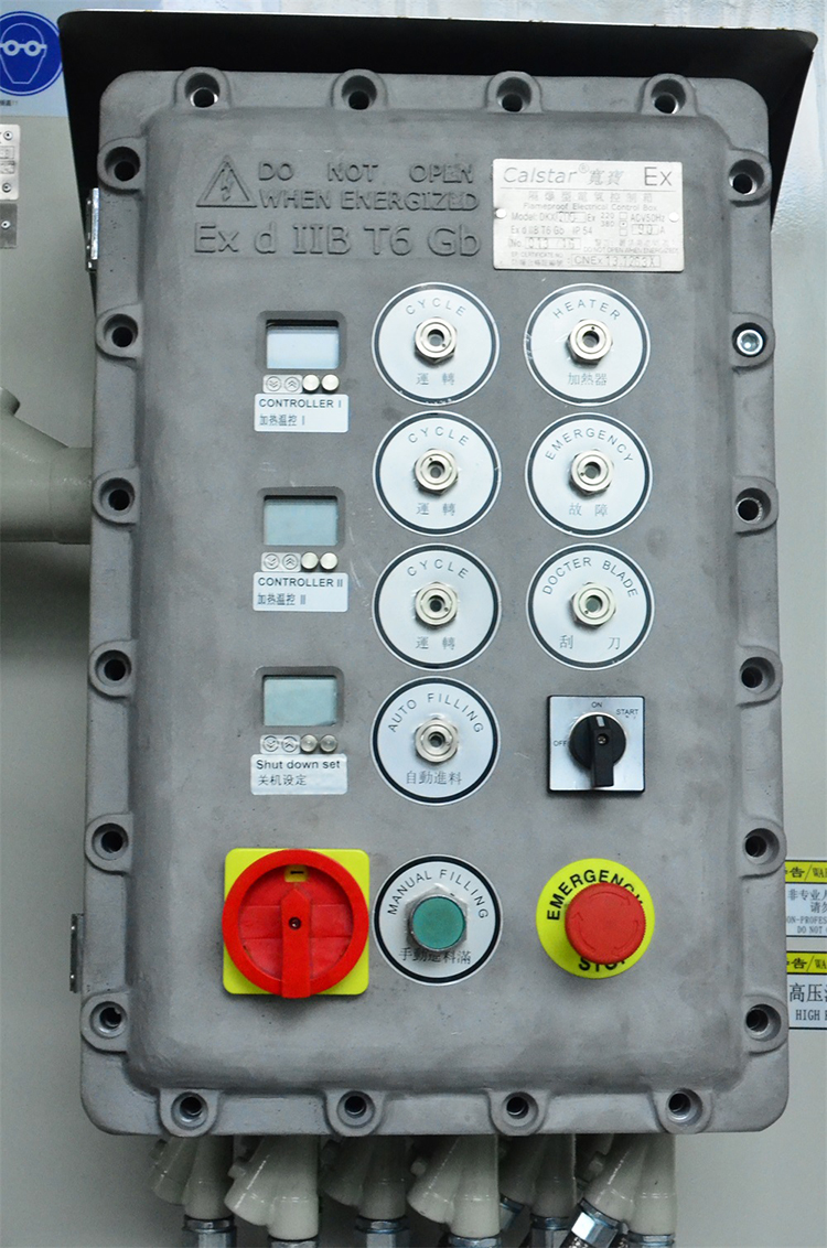 Solvent Recycling Unit for Plastic Products