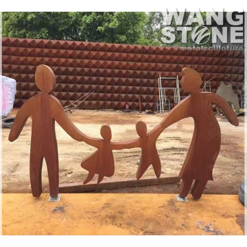 Loving Family Metal Rusty Mother and Children Statue