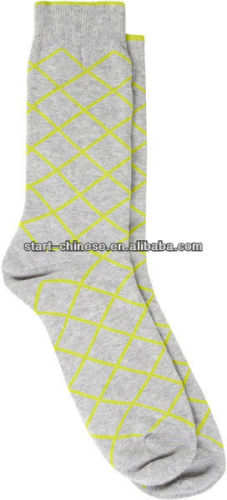 New Design Diamond Pattern Sock