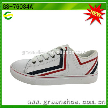 White soft sole shoes 2016 men casual shoes