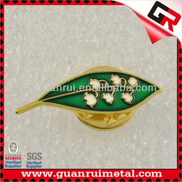 Popular Best-Selling leaf lapel pin