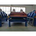 Dewatering vibrating screen with polyurethane mesh