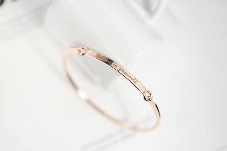 Fashion Womens Bangle