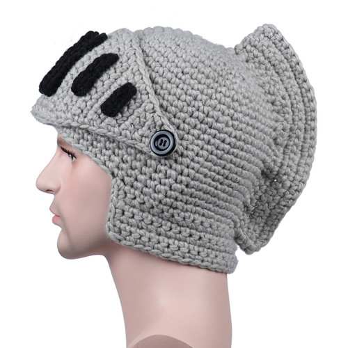 Cappello maschera gladiatore lavorato a maglia cavaliere romano