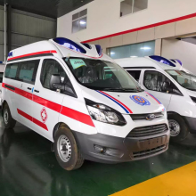 China Factory 2024: Comprehensive Range of 6-Passenger Ambulances, Emergency Vehicles, and Mobile Clinic Vehicles Equipped with Advanced Ambulance Equipment
