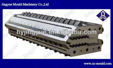 PE plastic plate extrusion process