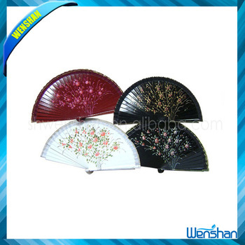 quite operating Spainish style hand painted hand fan