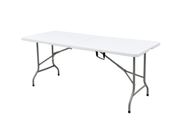 outdoor party using folding table