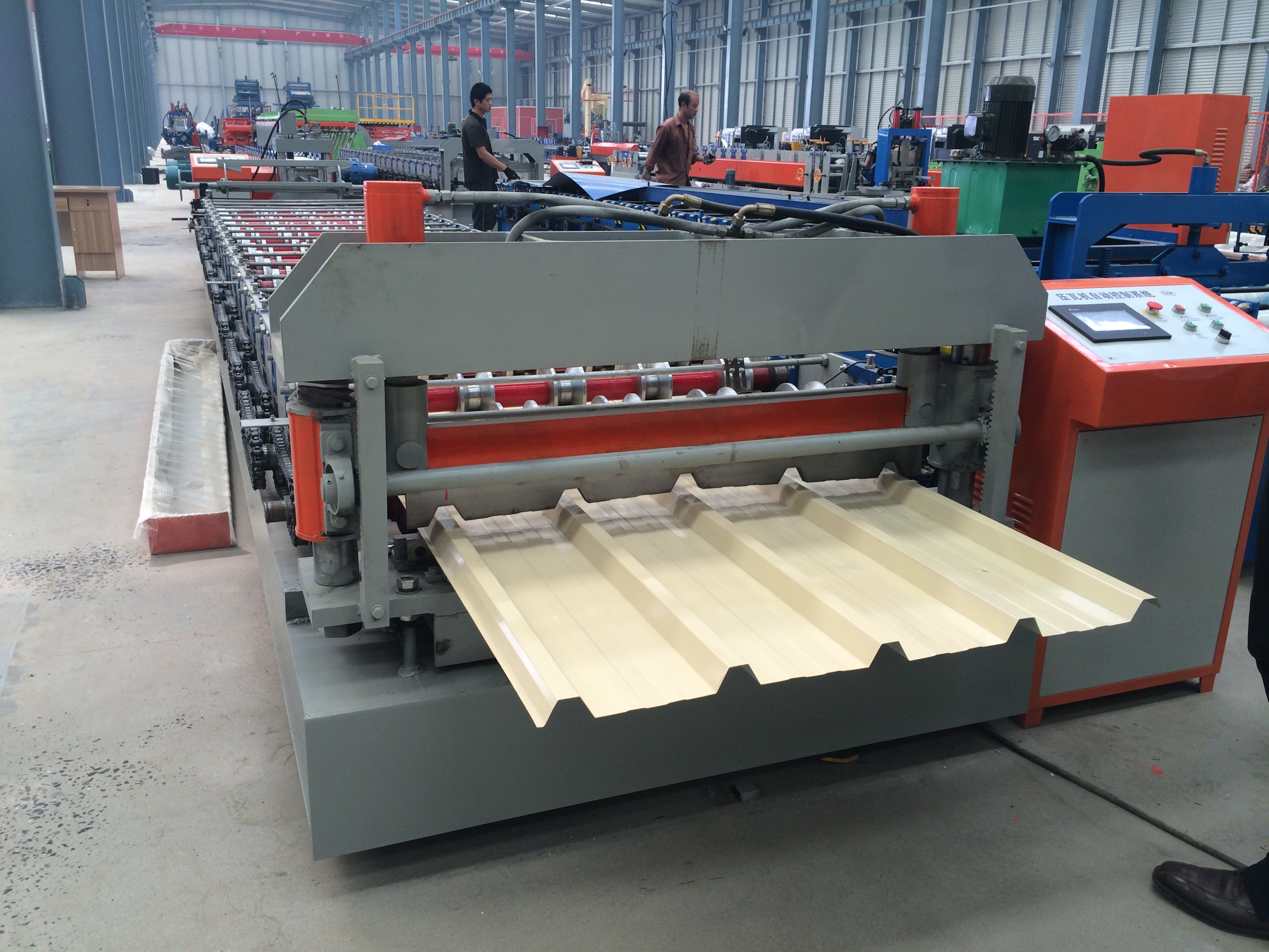 IBR trapezoid roof sheet roll forming machine