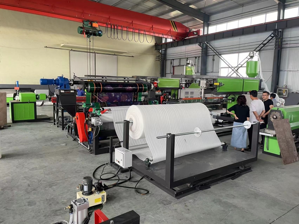 Pe Foam Sheet Extrusion Lamination Coating Machine