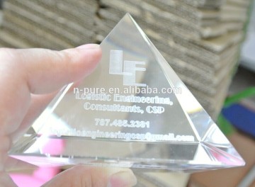 Unique design crystal glass pyramid,custom 3d design crystal pyramid