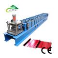 Machine pour la production de feuilles de toit