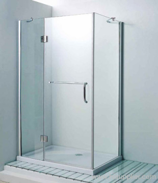 Shower Enclosure With Hard Ware?
