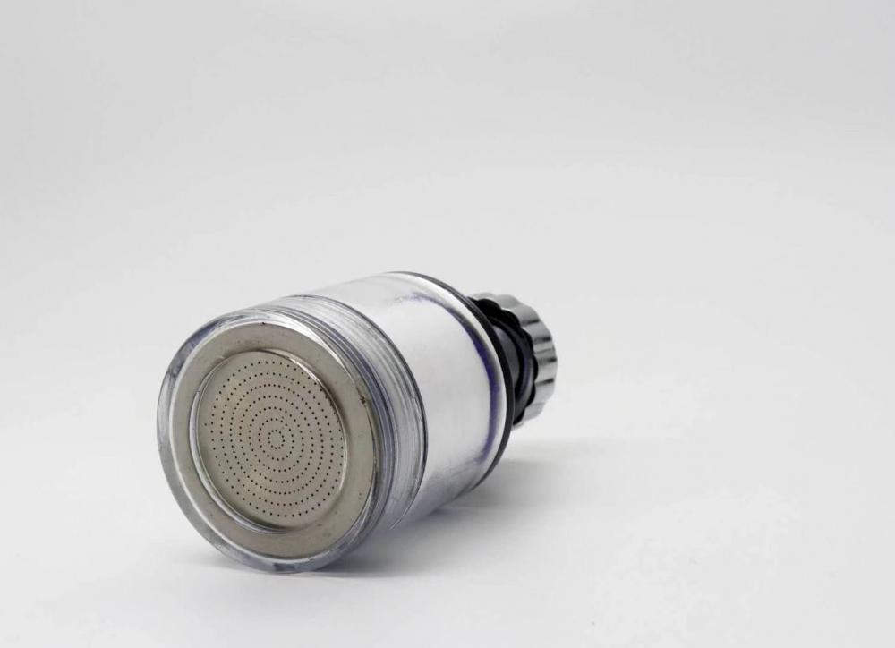 キッチン蛇口噴霧器用ろ過シャワーヘッド