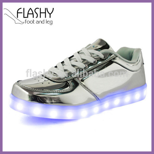 Wholesale stock men shoes outdoor glowing women LED causal shoes unisex 2015