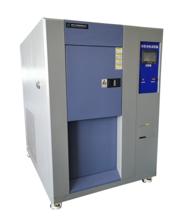 Programmable high and low temperature test chamber