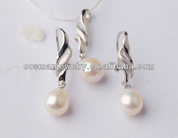 beautiful pearl jewelry set
