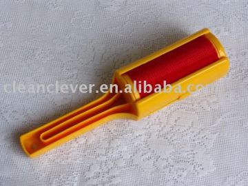 Self-cleaning Lint Remover