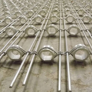 Media metal mesh outdoor