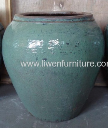 Chinese Antique Flowerpot 