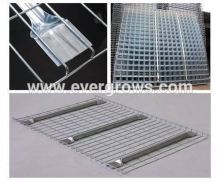 Mental zinc plated durable warehouse storage wire mesh wire deck