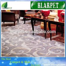 Design special woolen hand tufted rug