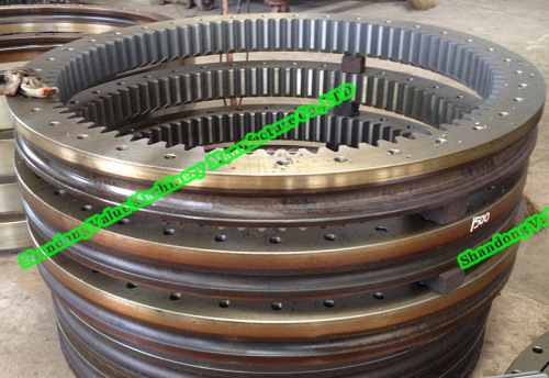 Hitachi KH180-3 slewing Ring Bearing