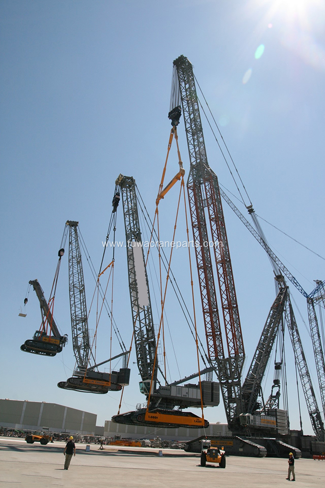 High-Performance Lattice Boom Crane on Sale