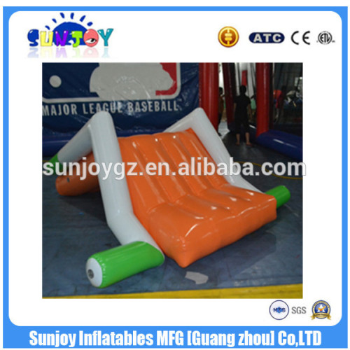 2016 sunjoy hot sale Inflatable Water Slide games water games in water Park