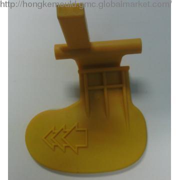 Injection mold for plastic molded pieces