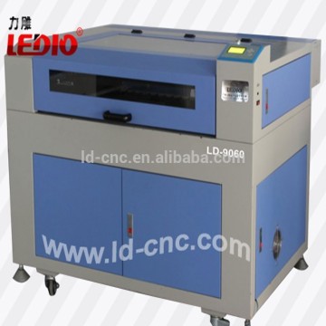 20145Hot! Fabric Laser Cutting Machine Price Fabric laser cutting machine/Leather cutting machine