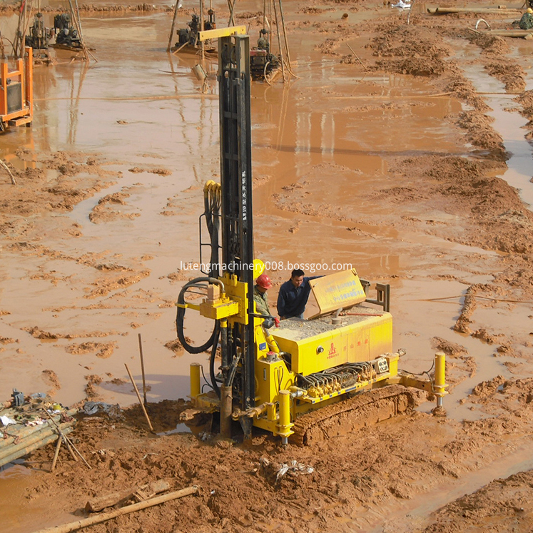 Perforadora de pozos multifuncional tipo oruga Crawler type multifunctional well drilling machine