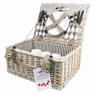 Square Weaving Wicker Decoration Wicker Wine Picnic Basket For Sale
