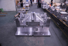 Automotive Plastic Injection Mould