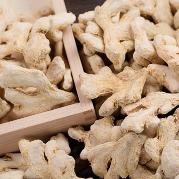Dried ginger chopped, flakes exporter