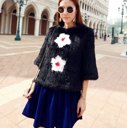 YR128 Lovely Girl Rabbit Fur Coat with Flower/Black Rabbit Fur Jacket