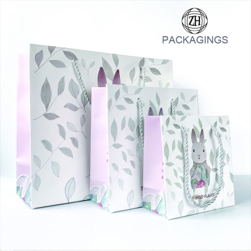 White Cardboard Paper Gift Bag with Handles