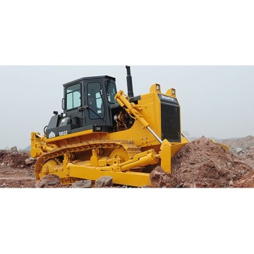 Bulldozer agricole SHANTUI SD22 avec lame de ripper