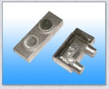 cast left and right plug