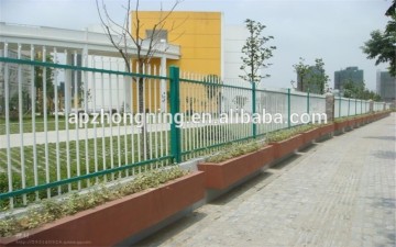 plastic lattice fence