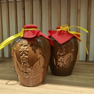 Jared Flower Carving Wine