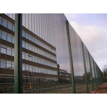 security 358 welded wire mesh fencing