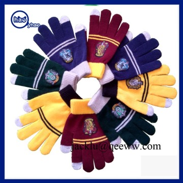 Fashion screen print warm screen touch gloves for all cellphone