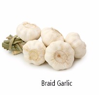 Vacuum packed peeled garlic cloves