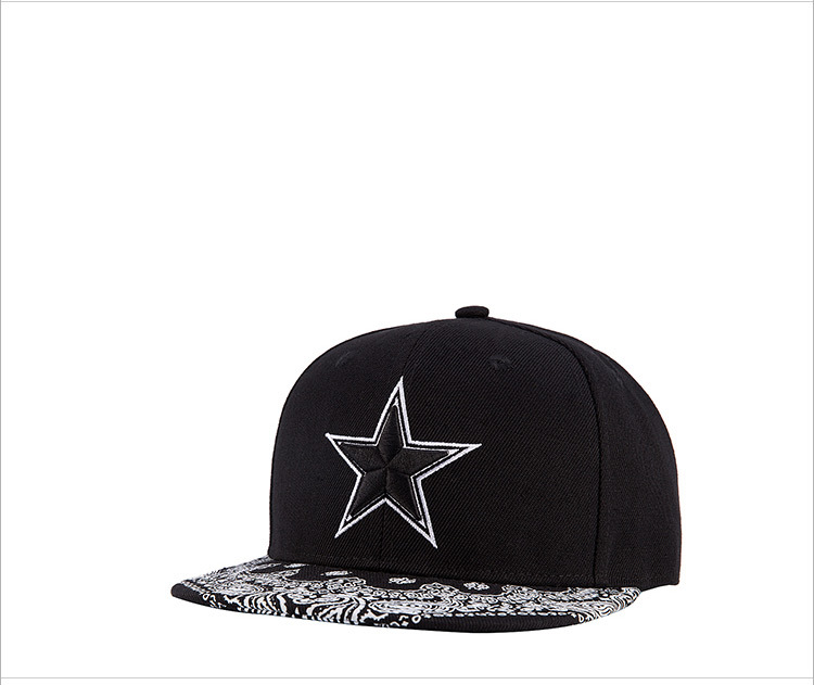 Embroidered five-pointed star baseball cap