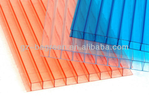 Sound and heat insulation polycarbonate transparent roof panel