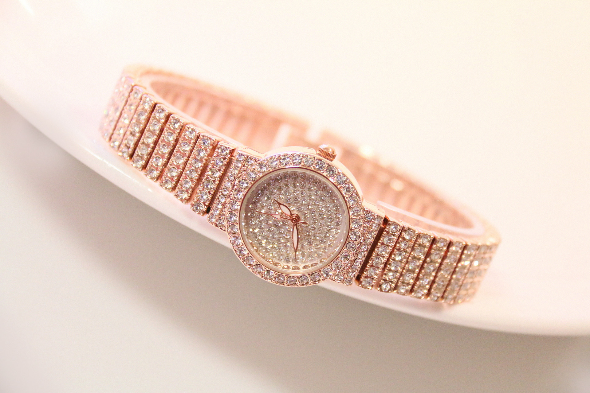 BS Bee sister Top Luxury Brand Ladies Casual Women's Bracelet Watches High Quality Diamond Quality Watch relogio feminino