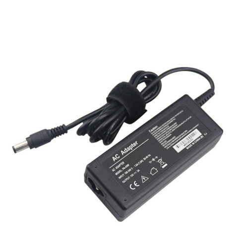 Toshiba AC Laptop Adapter 15V3A 65W Chargeur de batterie